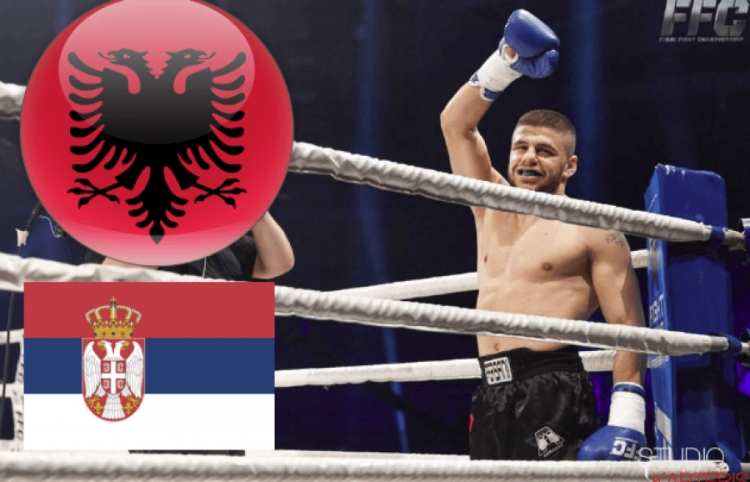 Florian Marku na bën krenar! I mjafton vetëm një raund për të mundur serbin, në boksin profesionist