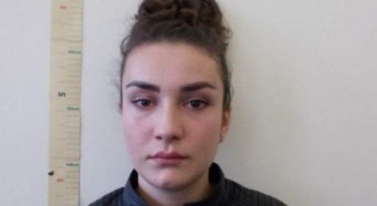17-vjeçarja shqiptare humbet në Irlandë, familjarët dhe policia apel për ndihmë