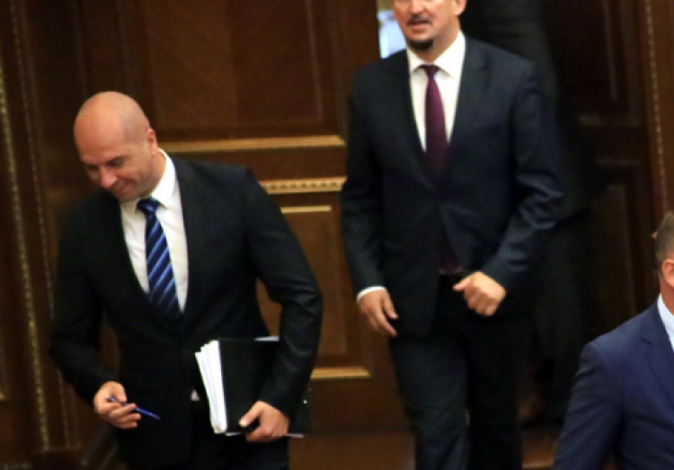 Arrestimi i Gjuriç, Lista Serbe del nga Qeveria e Kosovës